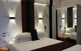 Moatoga Hotel
